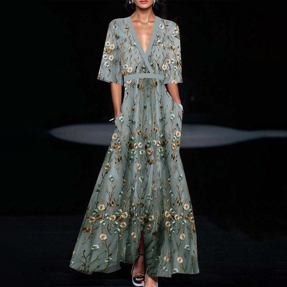 Jane - Elegant Dress with Flowers