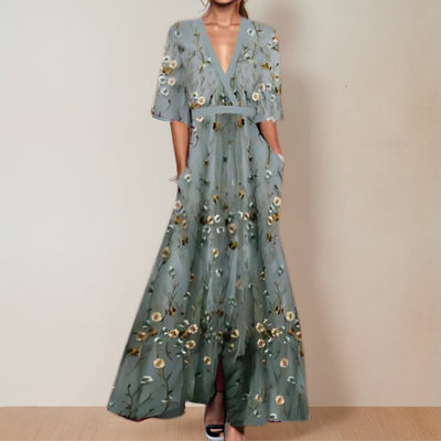Jane - Elegant Dress with Flowers