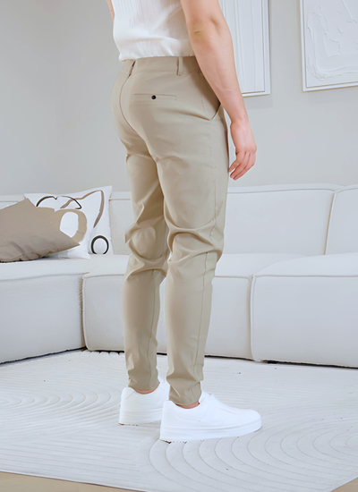 Lightweight stretch chinos