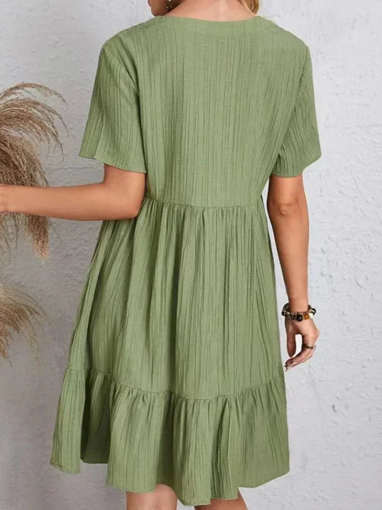 Enora – Elegant Tummy-Flattering Dress