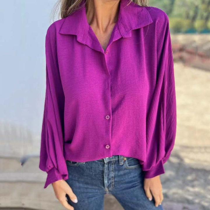 Soft Collared Button-Up Blouse with Relaxed Everyday Fit