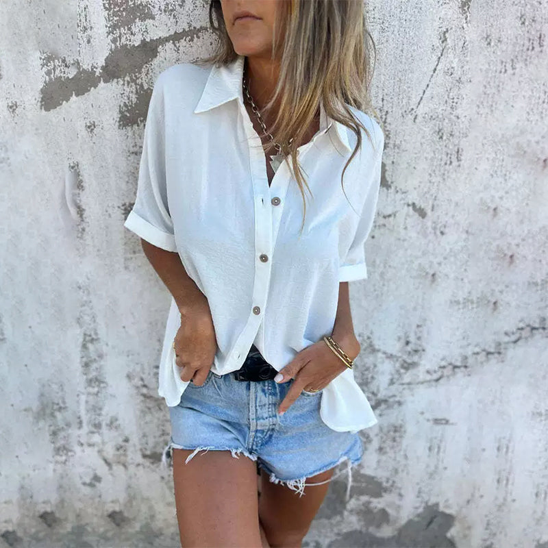 Sleeveless Button-Up Collared Top with Relaxed Fit